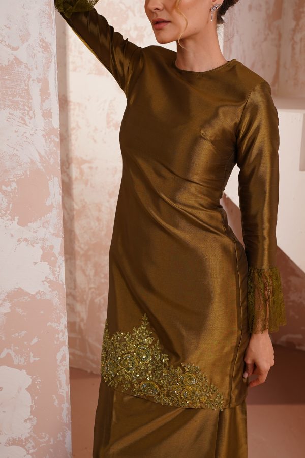 Wardah in Olive Green - Image 5