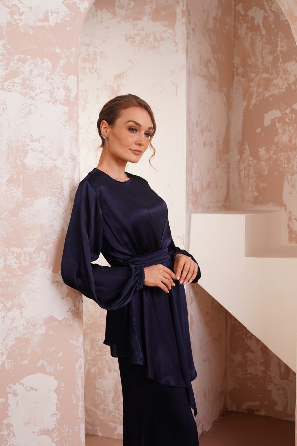 Saffiya in Navy Blue - Image 3