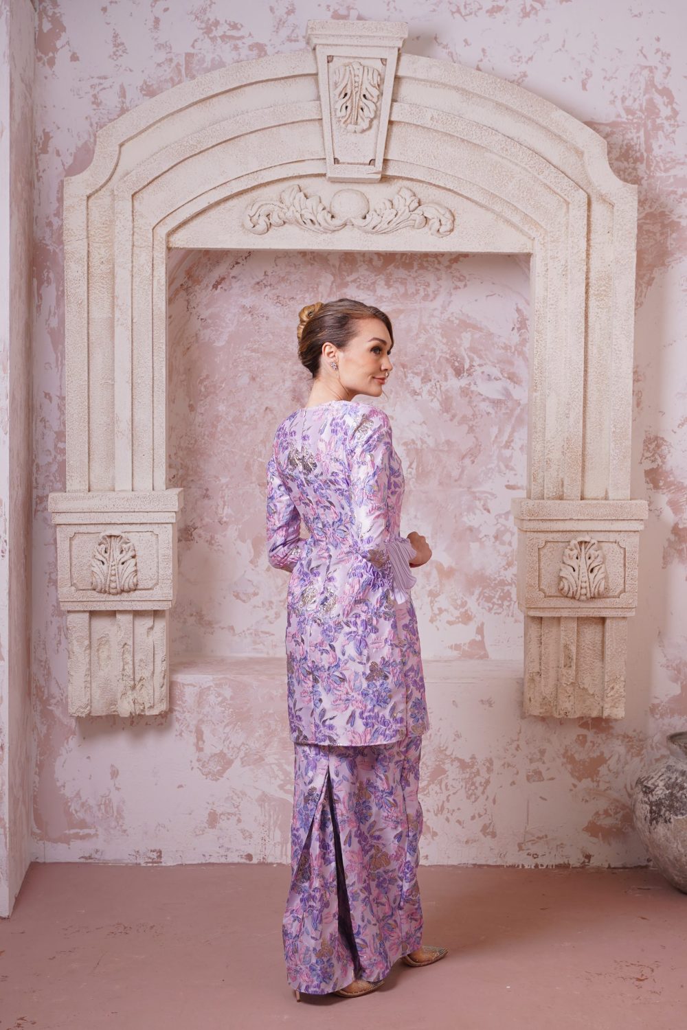 Lunara in Lavender Lilac