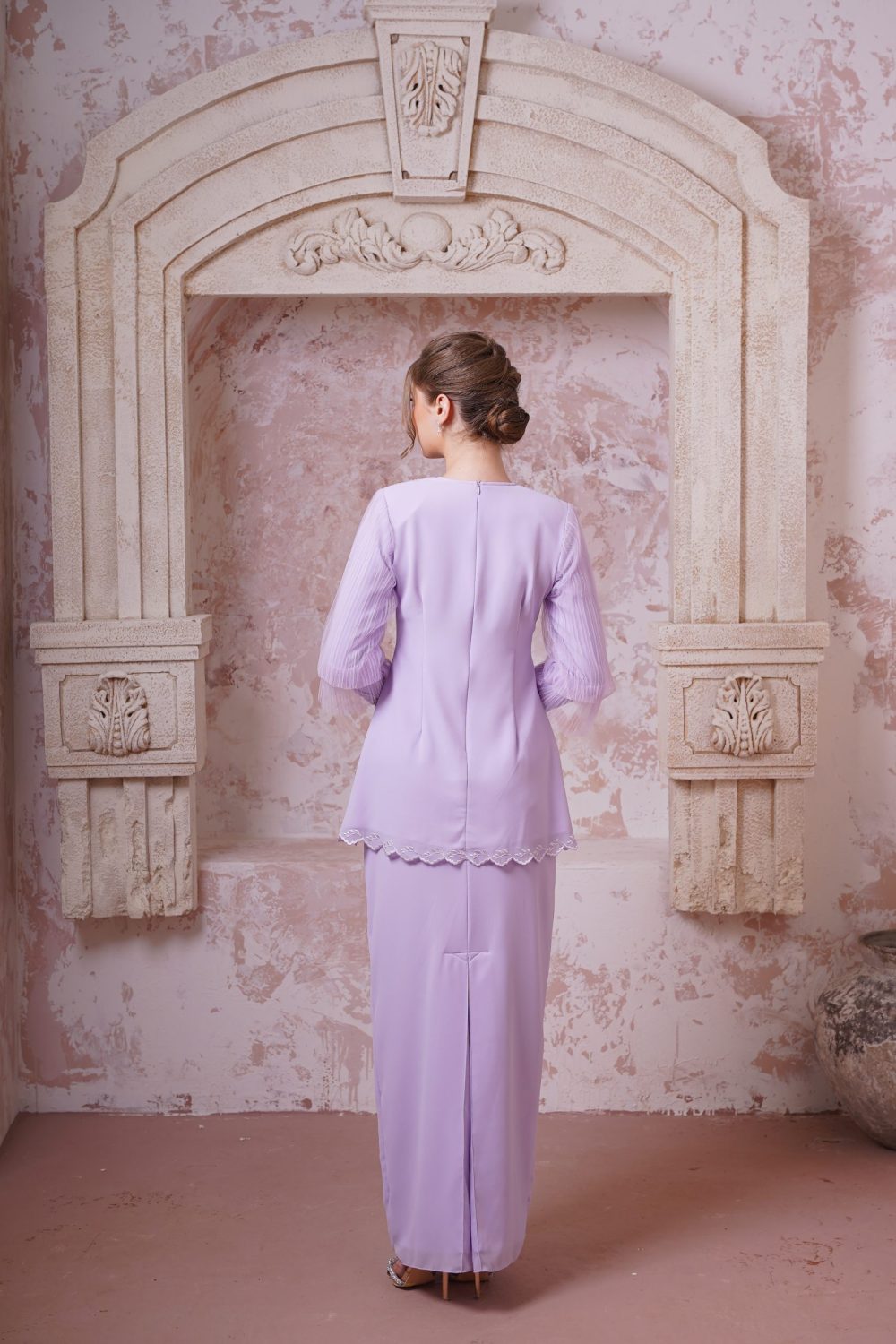 Serina in Lilac