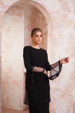 Mellysa in Black