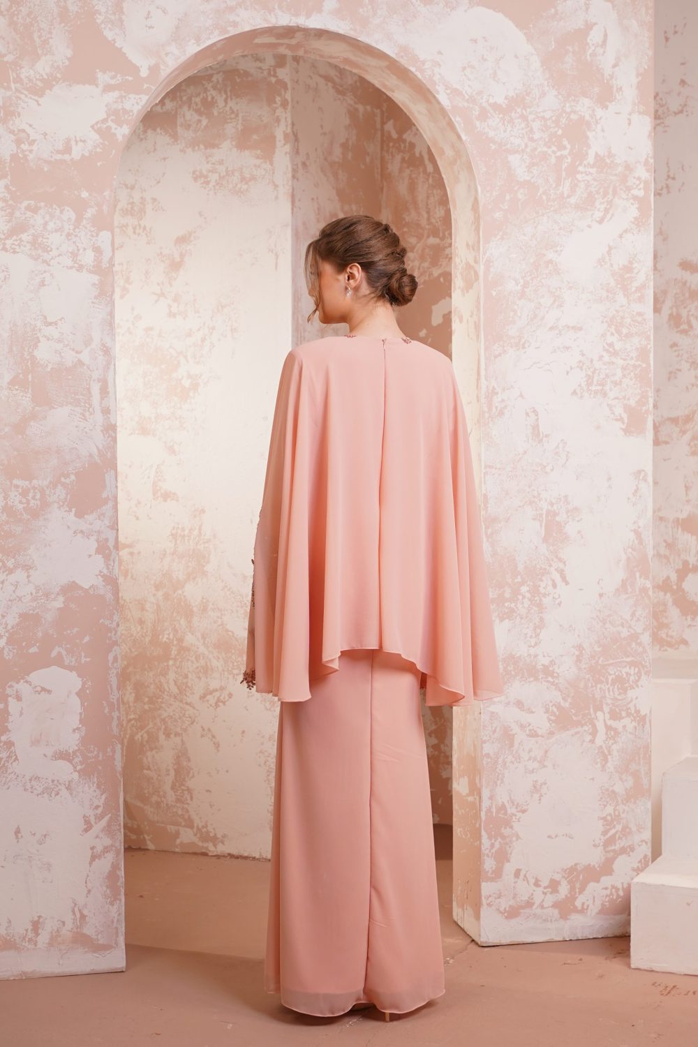 Aurora Luxe in Peach