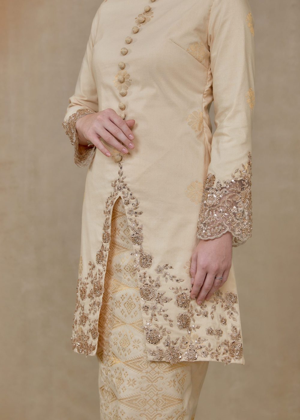Saloma Songket Kebarung in Champagne