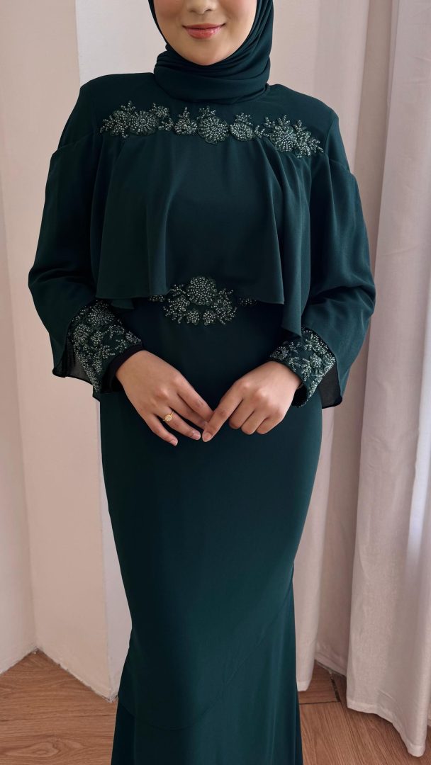 Darwisya Dress in Emerald Green - Detail View | Effa Sidek Atelier