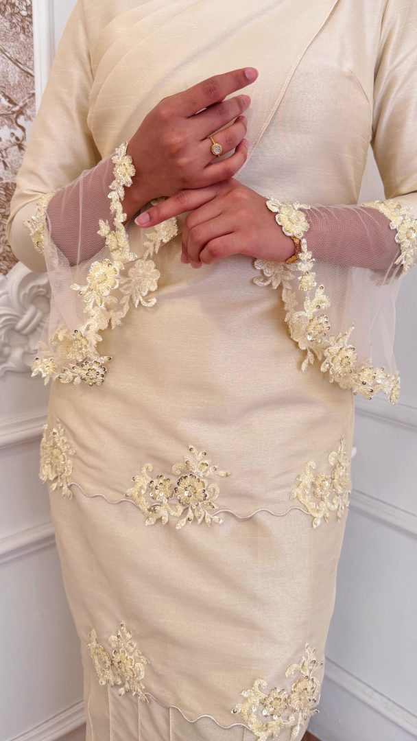 Iris Kurung in Soft Yellow - Detail View | Effa Sidek Atelier